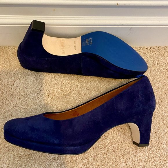 dr. Liza Sneaker Pump - Picture 3 of 6